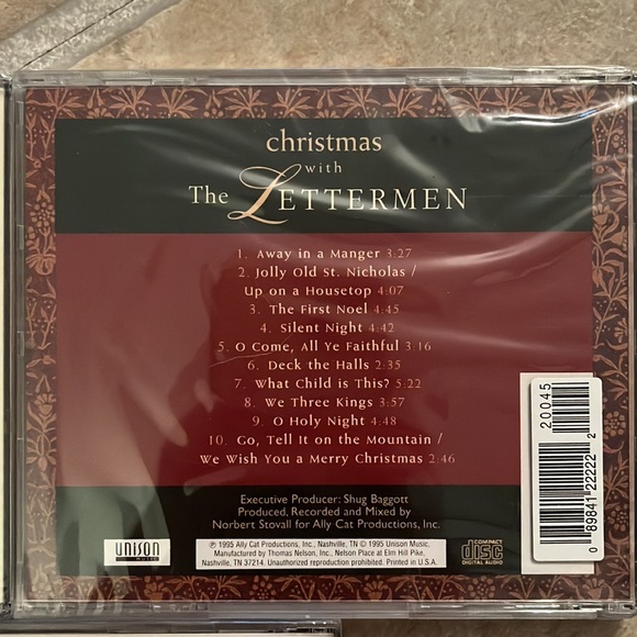 Christmas CD set of three - Picture 5 of 5